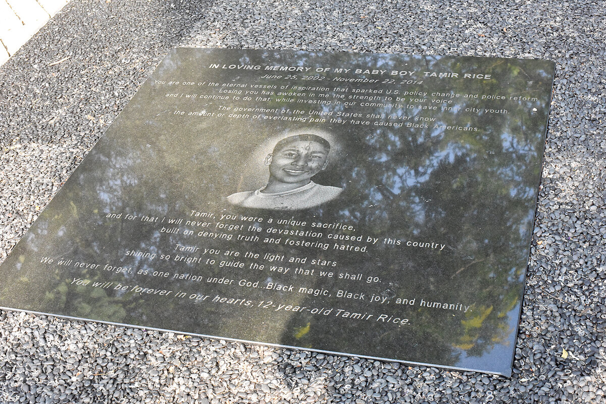 In Cleveland, Tamir Rice’s mother helps other kids after the killing of(02)